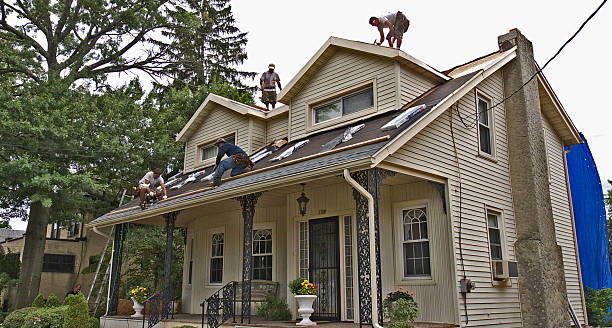 Quick and Trustworthy Emergency Roof Repair Services in Deatsville, AL